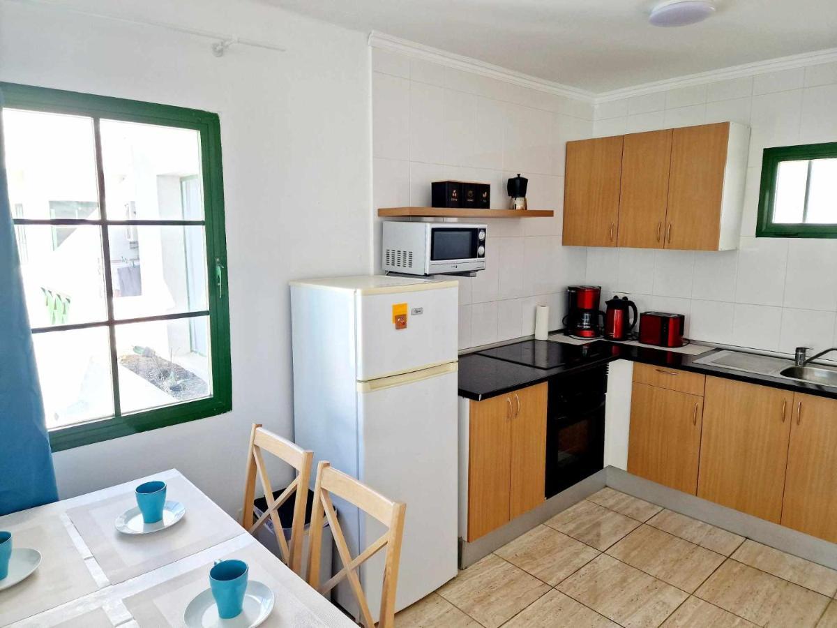 Lovely Apartment Mira With Pool Puerto del Carmen  Eksteriør bilde
